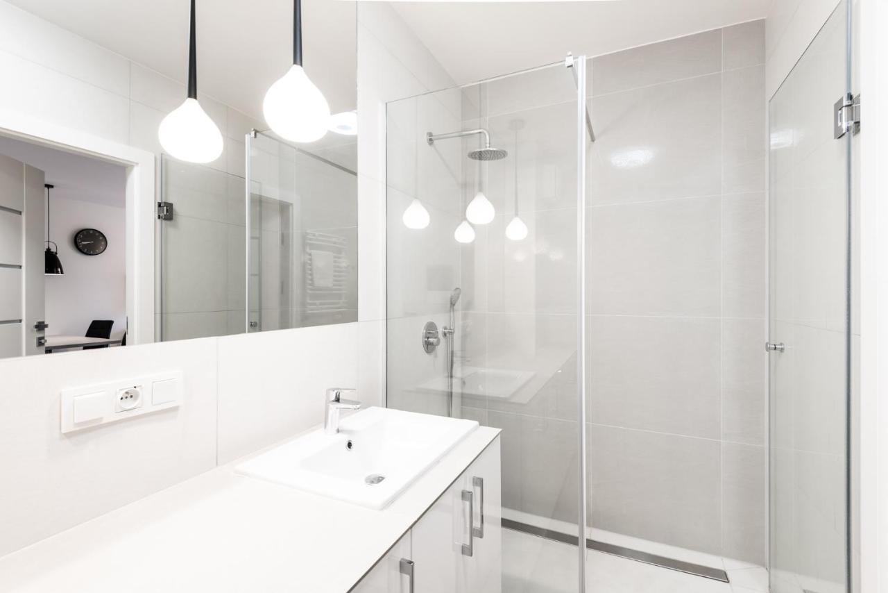 Flatbook - City Center Spa Apartments Motlawa Danzica Esterno foto