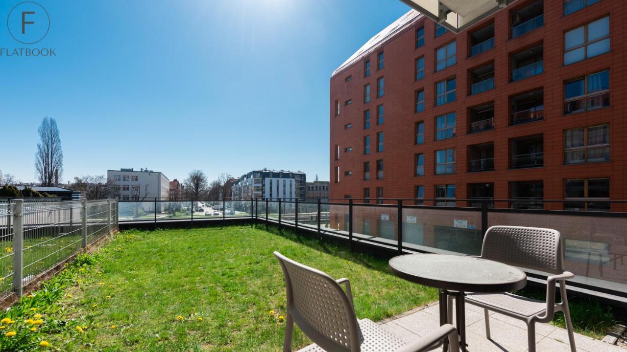 Flatbook - City Center Spa Apartments Motlawa Danzica Esterno foto