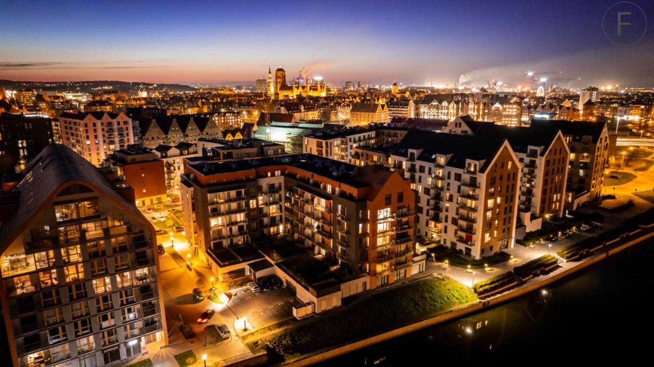 Flatbook - City Center Spa Apartments Motlawa Danzica Esterno foto